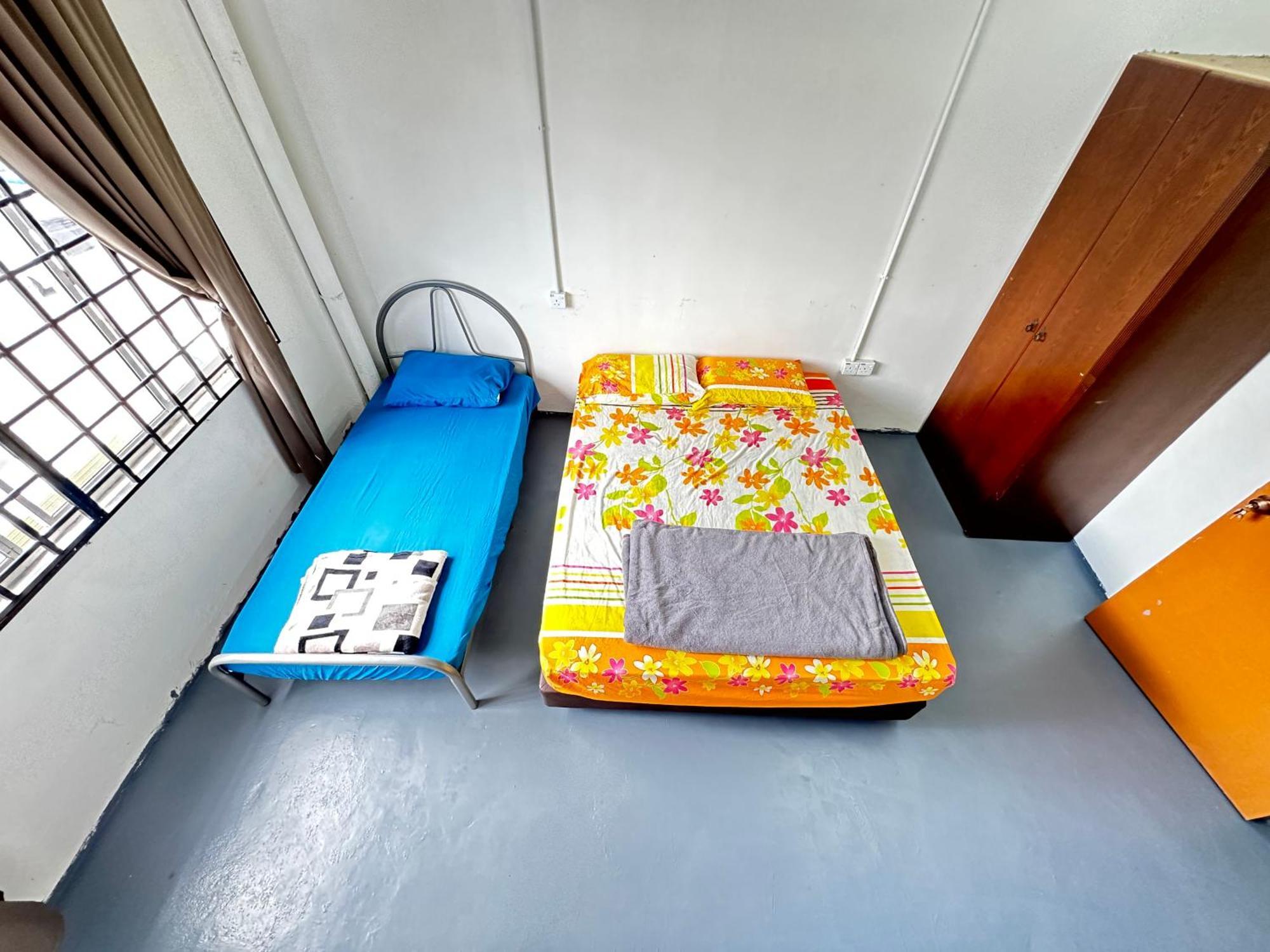 Jiaxin Dormitory - Puteri Wangsa 家馨旅舍 Ulu Tiram Kültér fotó