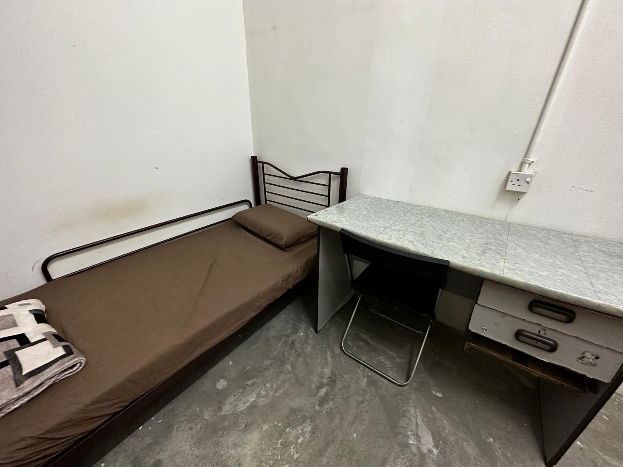 Jiaxin Dormitory - Puteri Wangsa 家馨旅舍 Ulu Tiram Kültér fotó